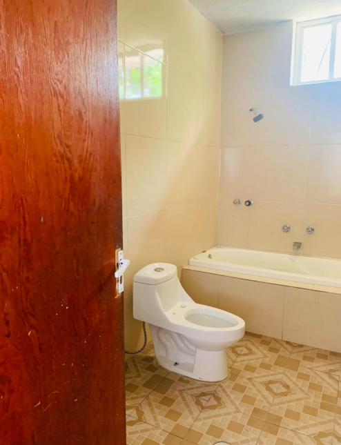 Quadruple Room with Bath at Hotel Puerto Villamar, photo 5